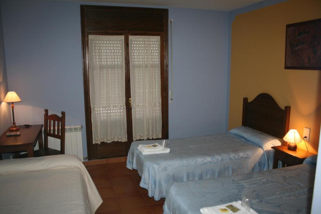 Meson De Colungo Hotel Kamer foto